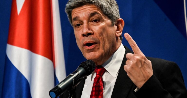 Cuban Vice Foreign Minister Announces Military Preparations for Potential U.S. Invasion