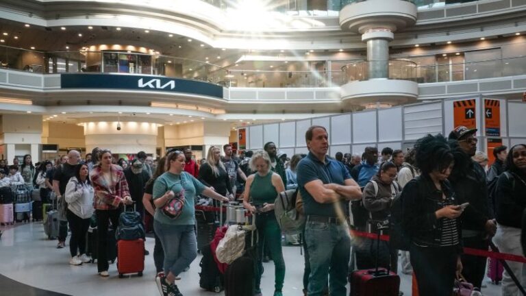 Trump Warns of Deploying ICE Agents to Airports if Funding Agreement is Not Achieved by Monday