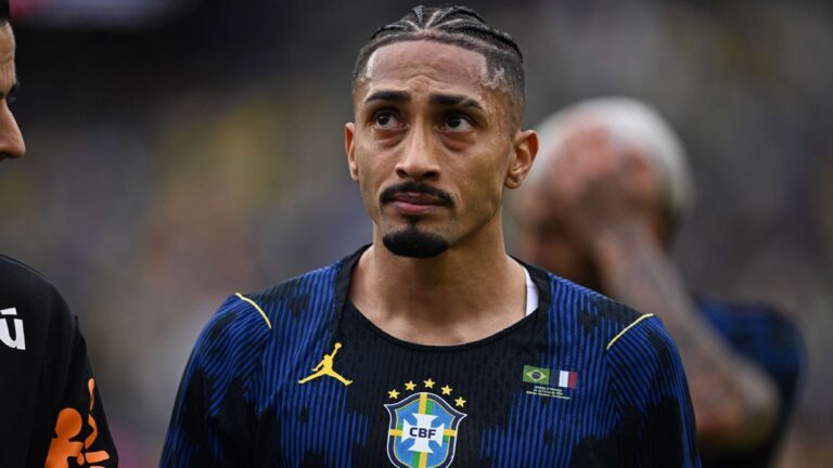 Barcelona Manager Flick Encourages Rashford to Raise Performance Following Rafinha Injury