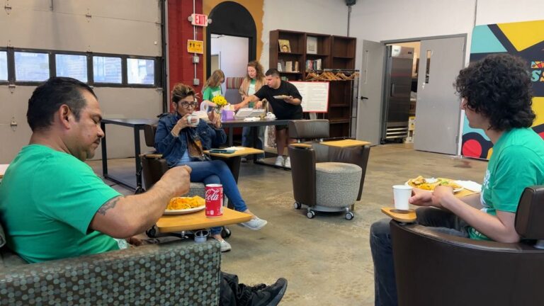 Northeast Ohio Organization Holds Wage Theft Clinic for Immigrants