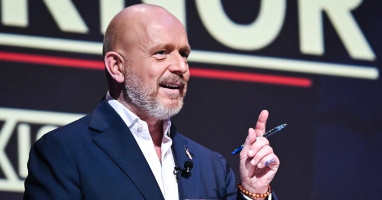 Trump Endorses Steve Hilton in California Gubernatorial Race