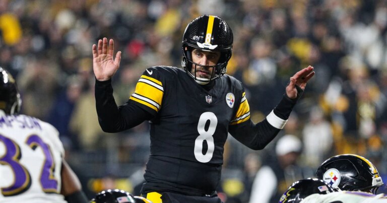 Aaron Rodgers Set to Return for 22nd NFL Season with the Steelers, Reports Indicate