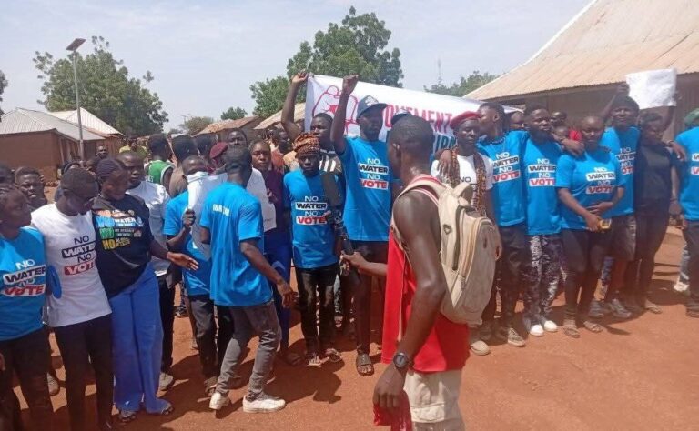 Highland Youth Demonstrate in Response to Critical Water Shortage