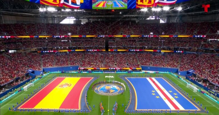 A Stadium United Behind La Roja as Spain’s Anthem Plays