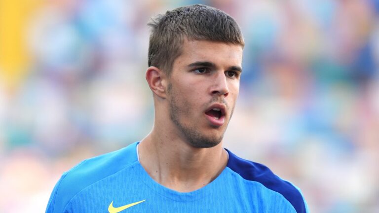 Brighton Submits £45 Million Bid for Tottenham Defender Luka Vuskovic