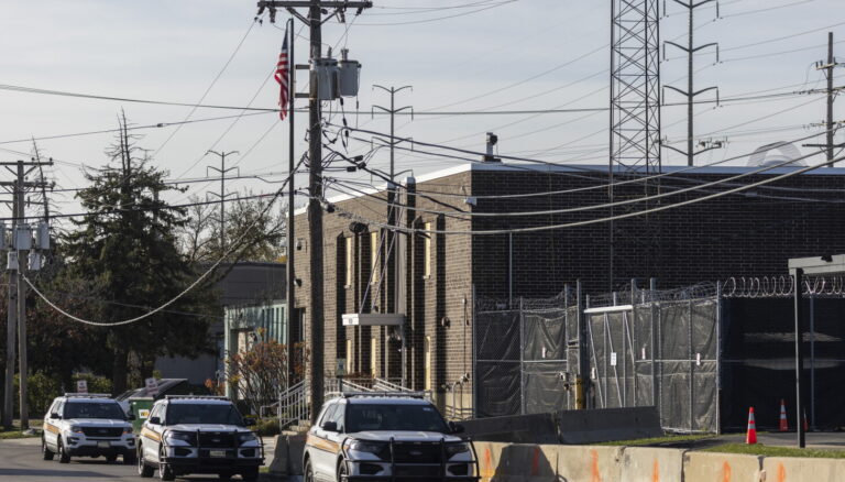 Illinois Legislature Prohibits Establishment of New Immigrant Detention Centers Near Residential Areas and Educational Institutions