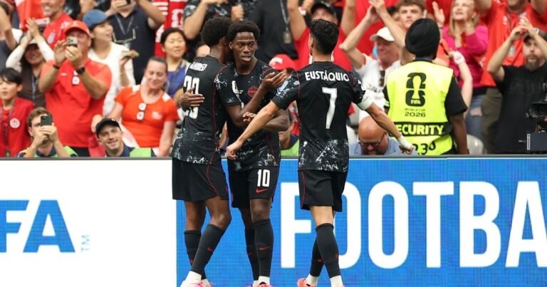 Jonathan David Shines with a Double in Canada’s 3-0 Victory Over Qatar