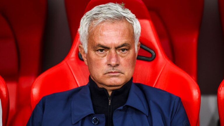 Mourinho Expresses Affection for Real Madrid While Maintaining Neutrality Towards Barcelona