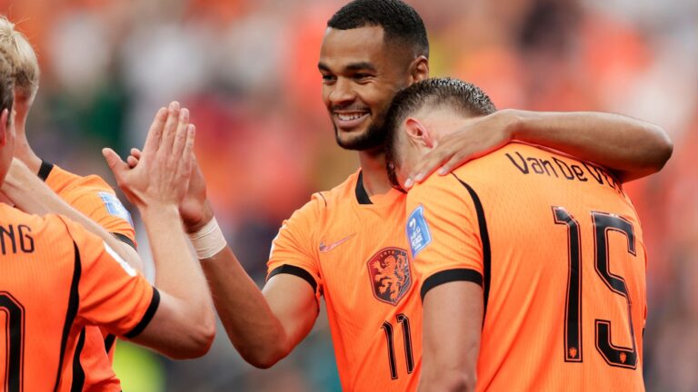 Netherlands Secures 5-1 Victory Over Sweden to Advance to World Cup Round of 32