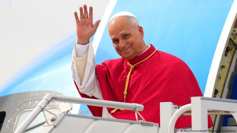 Pope Leo Emphasizes Immigration and Social Justice in Spain
