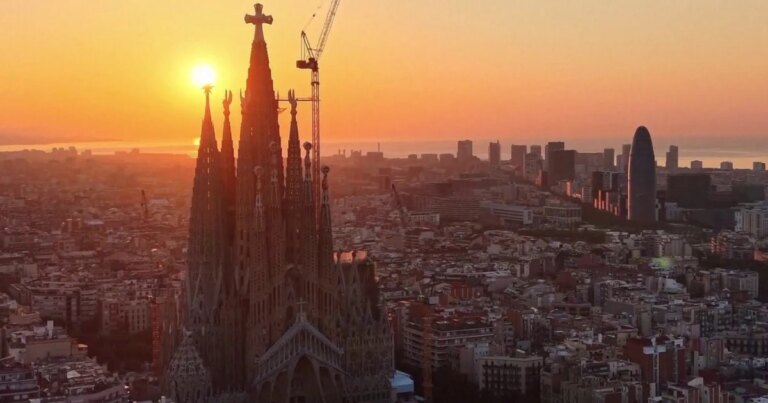 Pope Leo Offers Blessing at the World’s Tallest Church During Visit to Spain