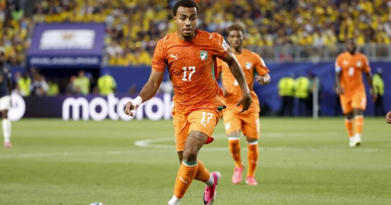 Son of Alemanía Bolbiendo Gorea and Mejor del Día from Mundial and Côte d’Ivoire