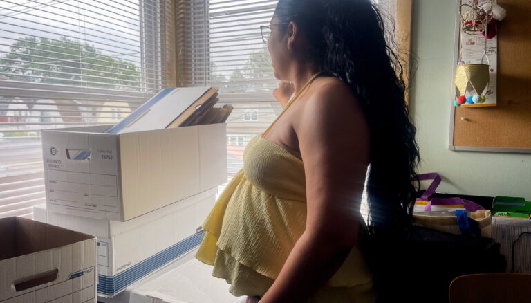 Supreme Court Examines Birthright Citizenship: Key Information for Illinois Families