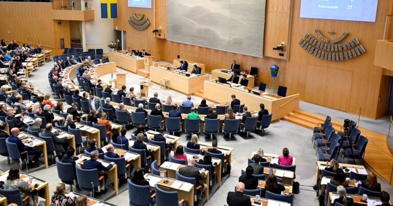 Sweden Enacts Legislation to Facilitate the Deportation of Immigrants through Informant Reporting