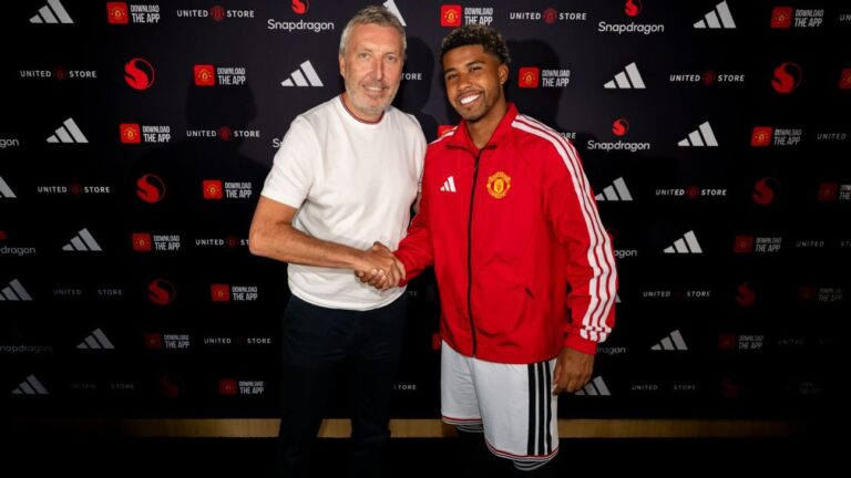 Analyzing Manchester United’s Summer Transfer Strategy: The Impact of Santos and Tielemans on Midfield Strengthening
