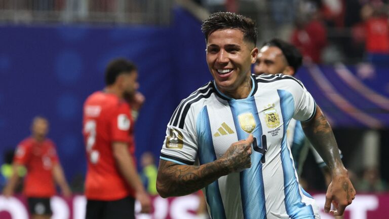 Argentina Triumphs Over Egypt with a 3-2 Victory
