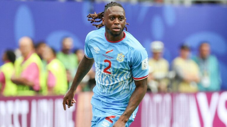 Arsenal Targets Wan-Bissaka as Potential Replacement for White