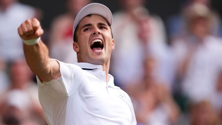 Arthur Ferry and Roger Federer Reflect on the Remarkable Experience of Reaching the Quarter-Finals and Making Their Debut at Wimbledon’s Center Court