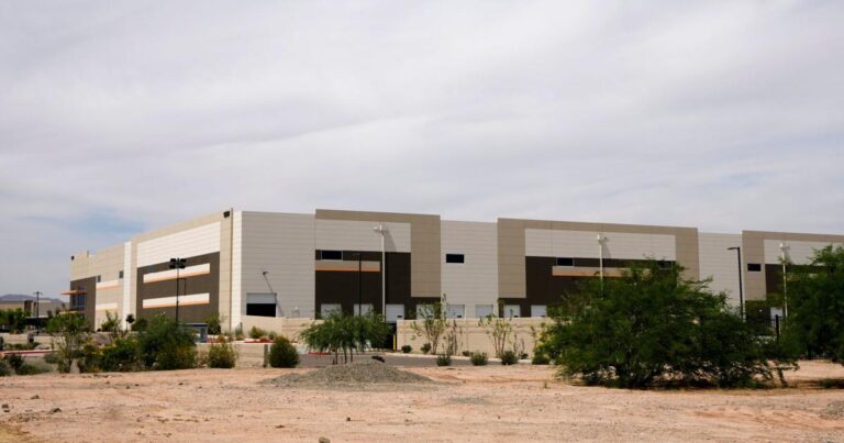 ICE Advances Plans for Warehouse Conversion in Surprise, Arizona