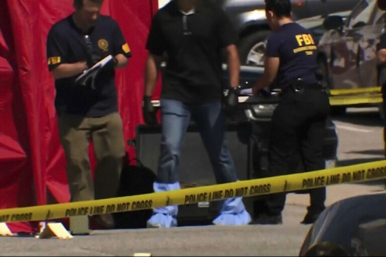 Maine Senator Angus King Reports Incident Involving ICE Agents and Driver Fatality