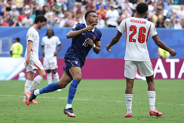 Mbappé Sets Record with 10 Goals in 2026 World Cup: Anticipating Messi’s Response