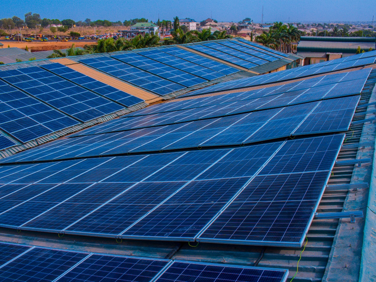 Nigeria’s Solar Power Surge Skips National Grid Amidst Stagnation in Utility-Scale Investment – Report