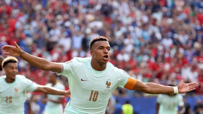 Player Ratings for France vs. Morocco: Mbappé and Dembélé Propel France into World Cup Semi-Finals