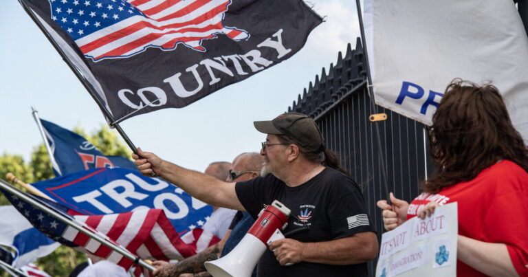 Republicans View Immigration as a Key Advantage in Midterm Elections