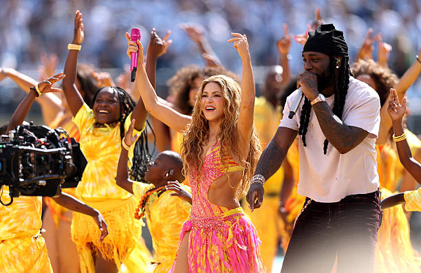 Shakira and Burna Boy Ignite 2026 World Cup Final with Spectacular “Dai Dai” Halftime Performance